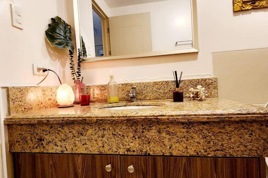Casa Antonio At Fairway Terraces Family Penthouse 2Br Wi-Fi Nr Golf, Airport, Fort Bgc مانيلا المظهر الخارجي الصورة