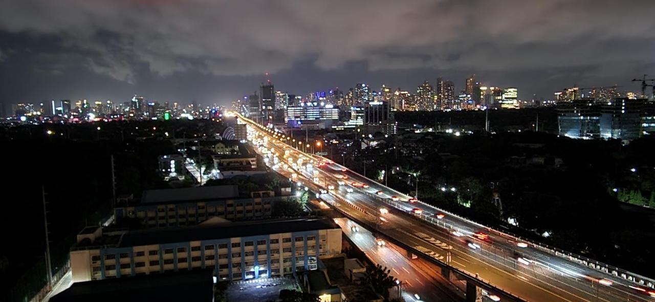 Casa Antonio At Fairway Terraces Family Penthouse 2Br Wi-Fi Nr Golf, Airport, Fort Bgc مانيلا المظهر الخارجي الصورة