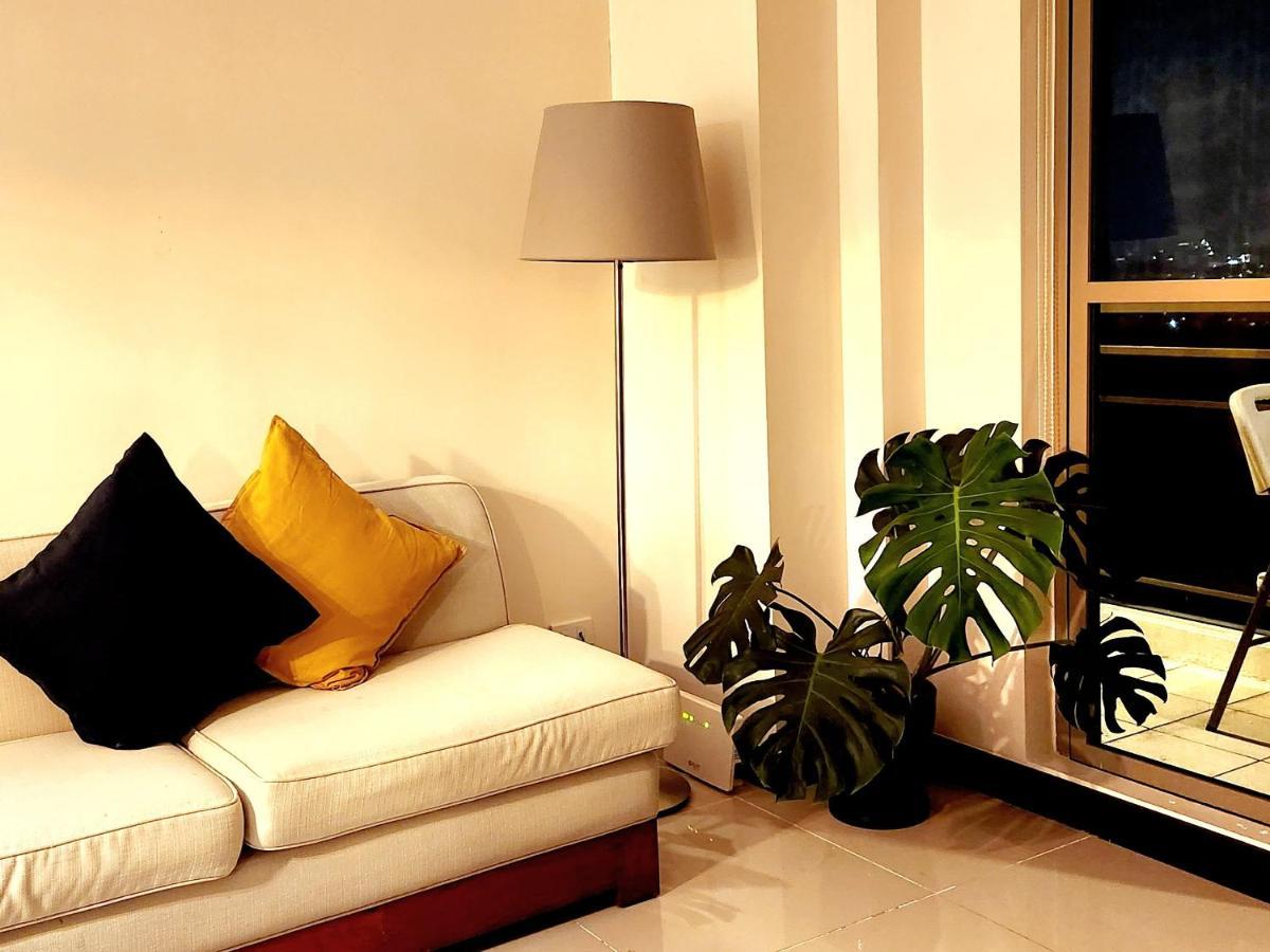 Casa Antonio At Fairway Terraces Family Penthouse 2Br Wi-Fi Nr Golf, Airport, Fort Bgc مانيلا المظهر الخارجي الصورة