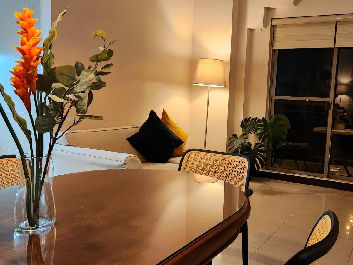 Casa Antonio At Fairway Terraces Family Penthouse 2Br Wi-Fi Nr Golf, Airport, Fort Bgc مانيلا المظهر الخارجي الصورة