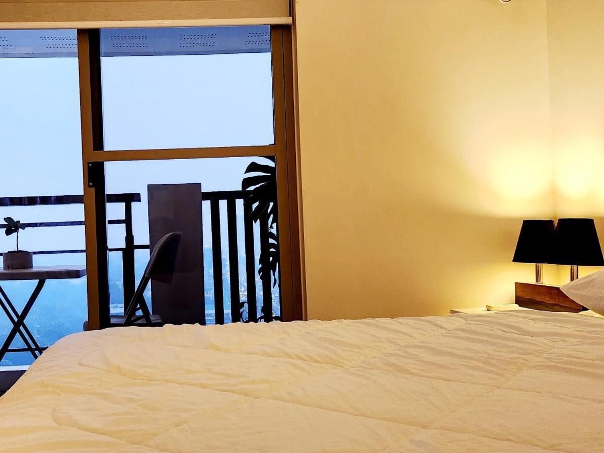 Casa Antonio At Fairway Terraces Family Penthouse 2Br Wi-Fi Nr Golf, Airport, Fort Bgc مانيلا المظهر الخارجي الصورة