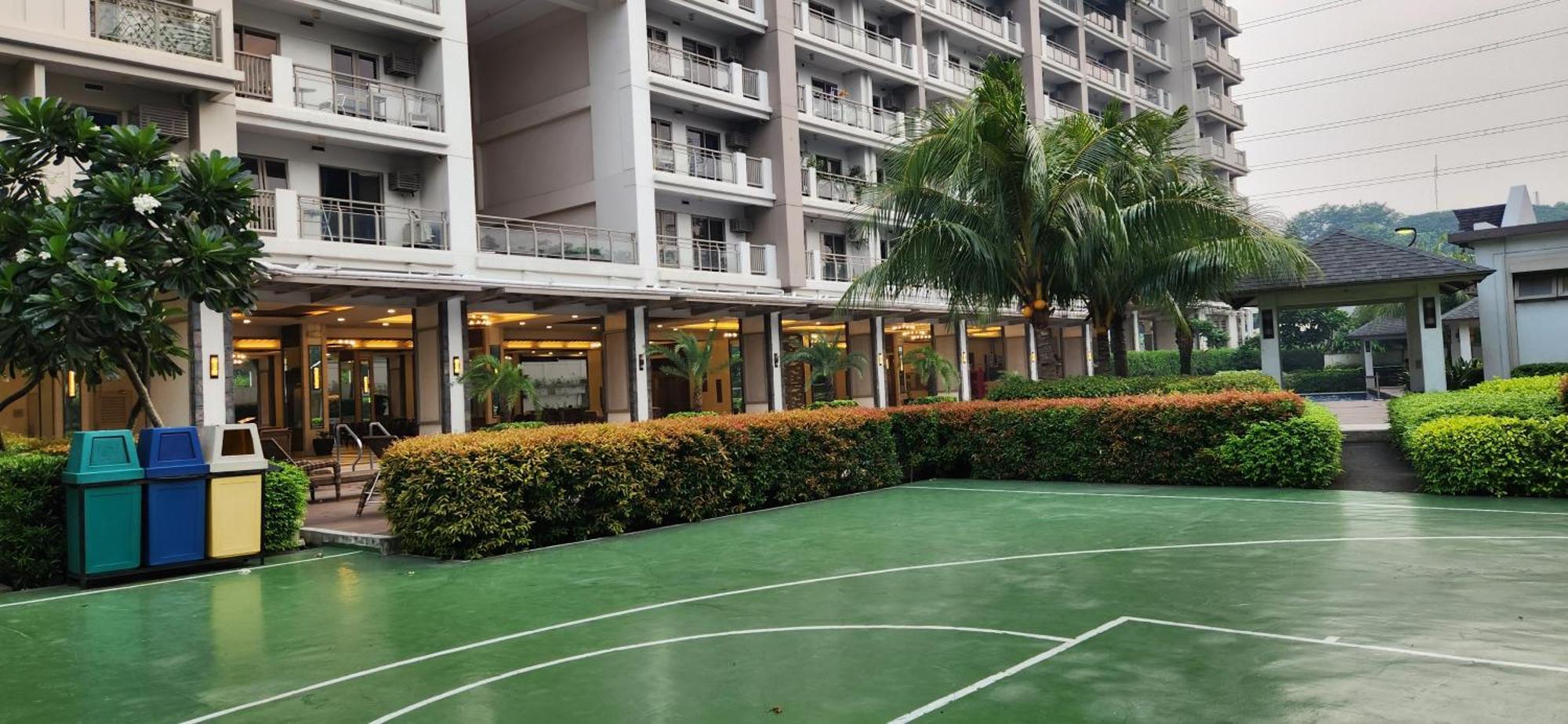 Casa Antonio At Fairway Terraces Family Penthouse 2Br Wi-Fi Nr Golf, Airport, Fort Bgc مانيلا المظهر الخارجي الصورة
