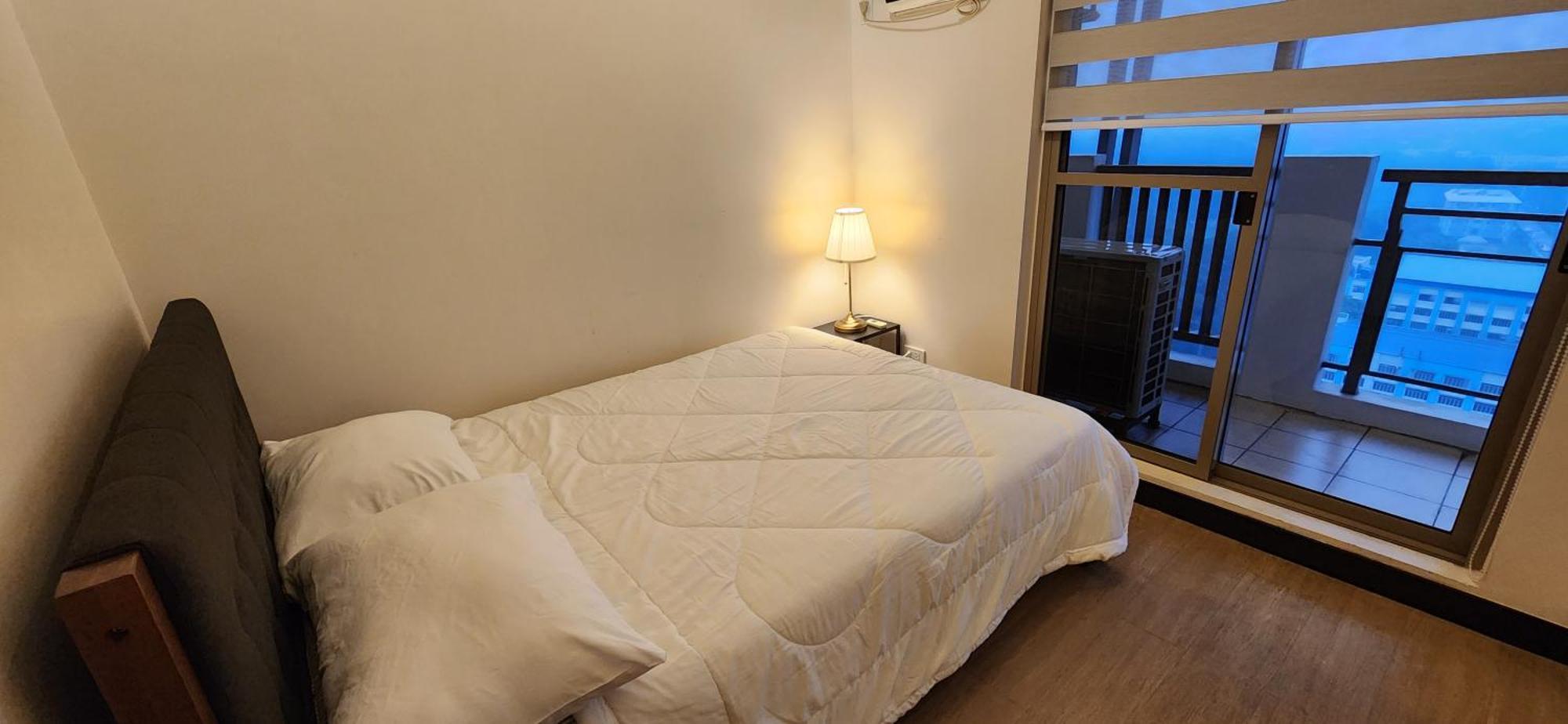 Casa Antonio At Fairway Terraces Family Penthouse 2Br Wi-Fi Nr Golf, Airport, Fort Bgc مانيلا المظهر الخارجي الصورة